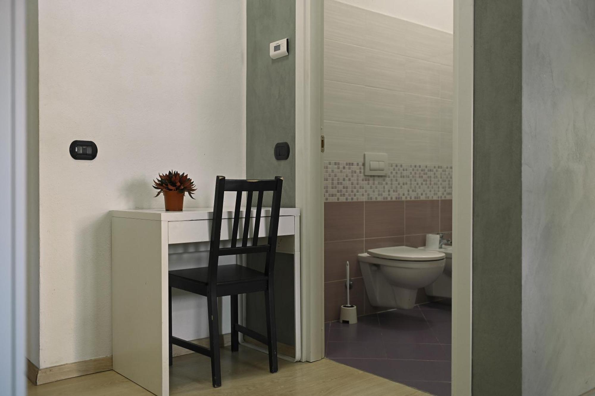 La Gloria Rho Private Rooms Only 외부 사진